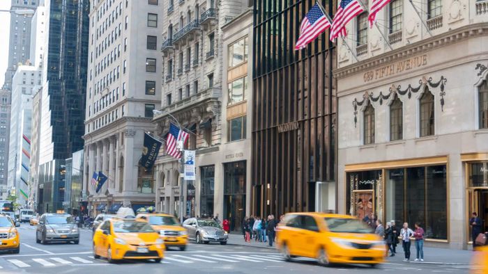 Có tới 73% ý kiến người dân Mỹ cho rằng Tổng thống Trump chưa tập trung đầy đủ vào những vấn đề quan trọng nhất của đất nước. Ảnh: Business Insider.