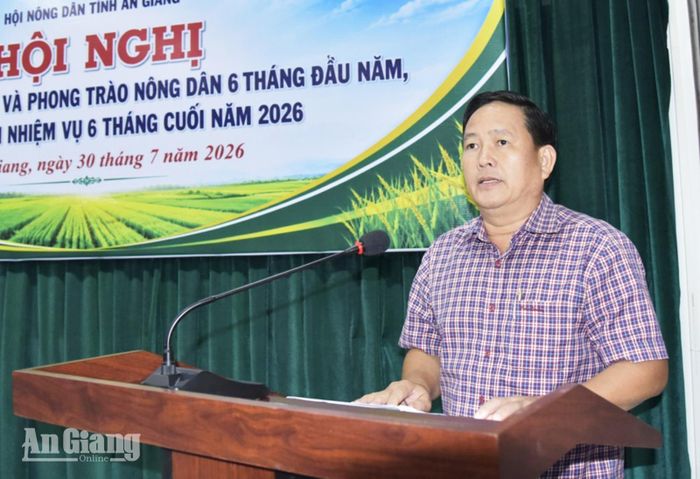 Chủ tịch Hội Nông dân tỉnh An Giang Nguyễn Văn Cọp phát biểu chỉ đạo.