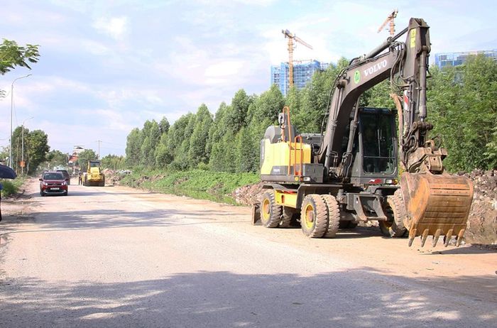  Nhà thầu thi công dự án cải tạo, sửa chữa đường gom và lối ra cao tốc Hà Nội - Lạng Sơn tại Km131+700, đoạn qua Khu công nghiệp Quang Châu và các hầm chui dân sinh thuộc phường Nếnh. 