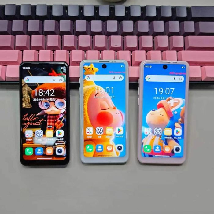 Bluefox Aura A1 sẽ được phát hành với ba màu sắc.