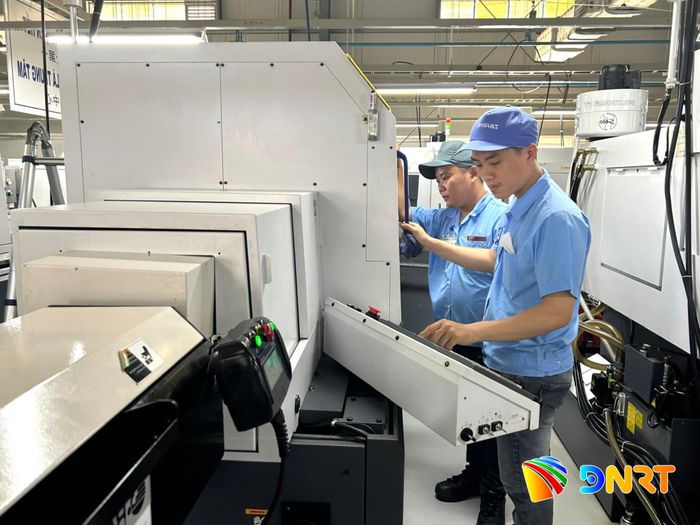 Sản xuất tại Công ty TNHH Daiwa Việt Nam. Ảnh: MINH LÊ