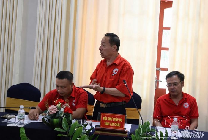 Đại biểu tỉnh Lai Châu tham luận tại hội nghị.