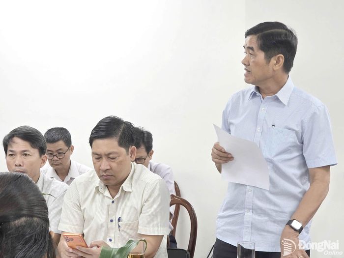Đại diện các sở, ngành báo cáo tại hội nghị. Ảnh: Trần Danh