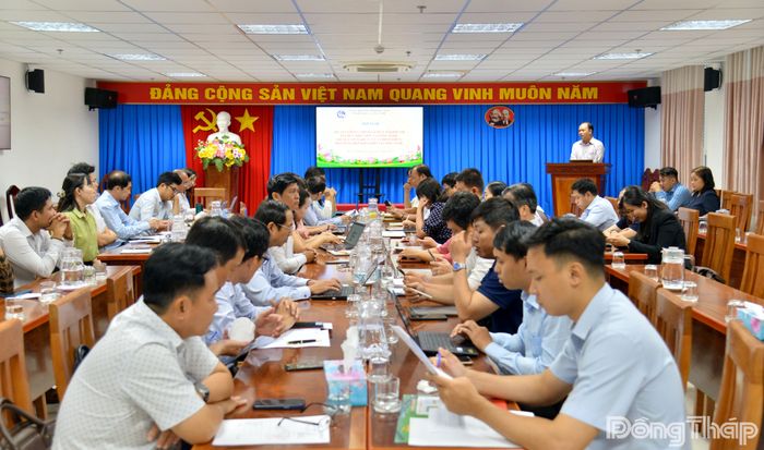 Quang cảnh hội nghị.
