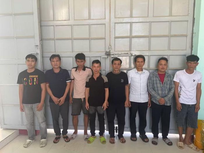 Nhiều đối tượng trong đường dây cá độ bóng đá đã bị triệu tập để điều tra. Ảnh: Huy Giang