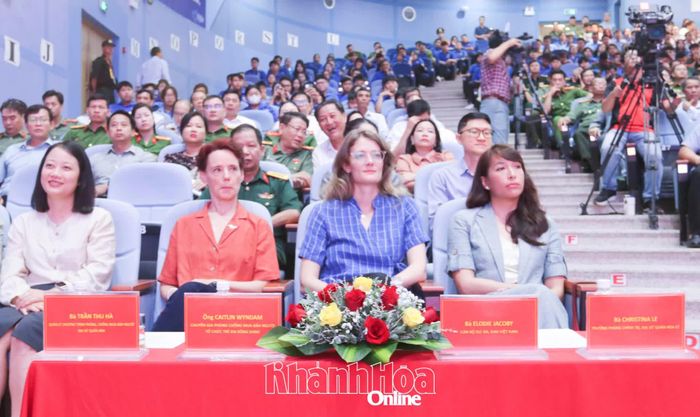 Đại diện các cơ quan, tổ chức quốc tế tham dự buổi lễ.