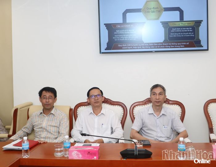 Các đại biểu tham dự hội nghị tập huấn.