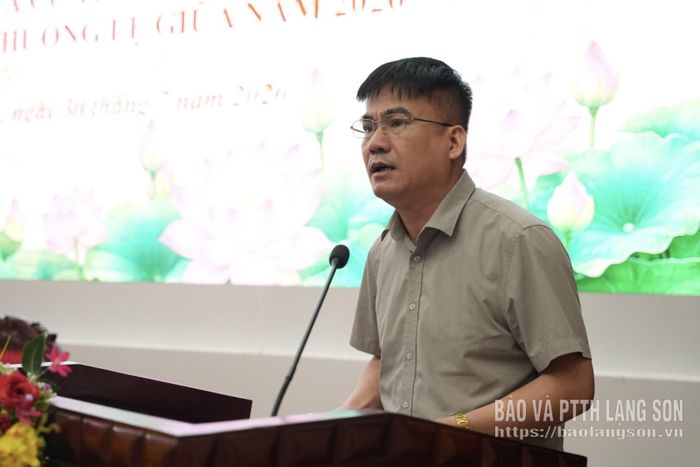 Lãnh đạo Sở Nội vụ làm rõ một số vấn đề cử tri quan tâm thuộc thẩm quyền