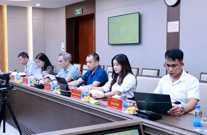 Đại biểu dự hội nghị.