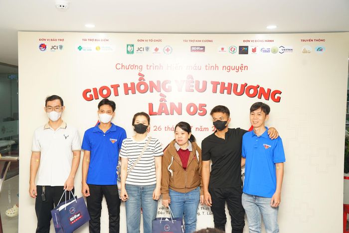“Giọt hồng yêu thương” lần thứ 5 diễn ra tại khu vực phía Đông Lâm Đồng, thú hút hàng trăm tình nguyện viên