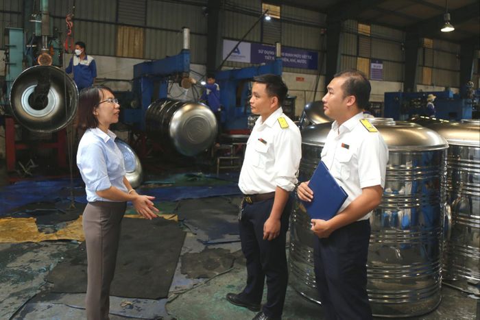 Thuế cơ sở 13 (Thuế tỉnh Lâm Đồng) hỗ trợ doanh nghiệp thực hiện nghĩa vụ thuế kịp thời