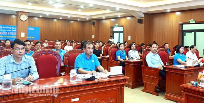Các đại biểu dự hội nghị. Ảnh: Hồng Ngọc