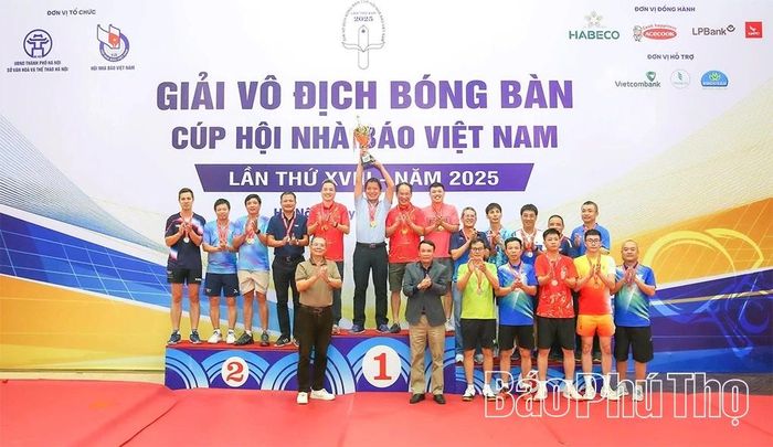 Đoàn vận động viên Hội Nhà báo tỉnh đạt giải Đồng Giải vô địch bóng bàn Cúp Hội Nhà báo Việt Nam năm 2025.