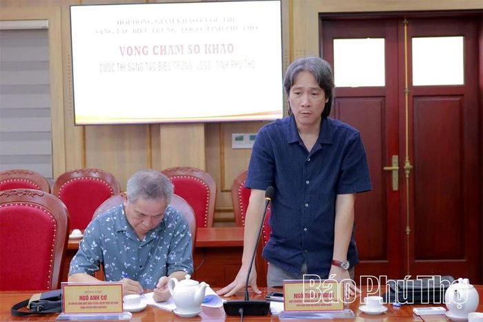 Hiệu trưởng Trường Đại học Mỹ thuật Việt Nam Ngô Tuấn Phong phát biểu tại vòng chấm sơ khảo.