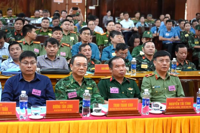 Các đại biểu tham dự khai mạc diễn tập - Ảnh: T.Đ