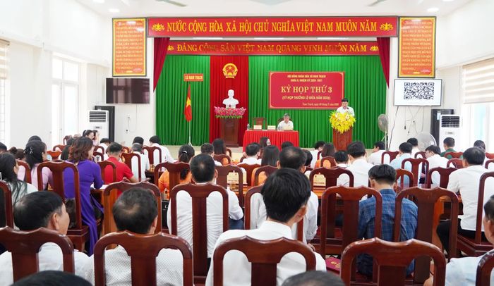 Quang cảnh kỳ họp - Ảnh: L.M