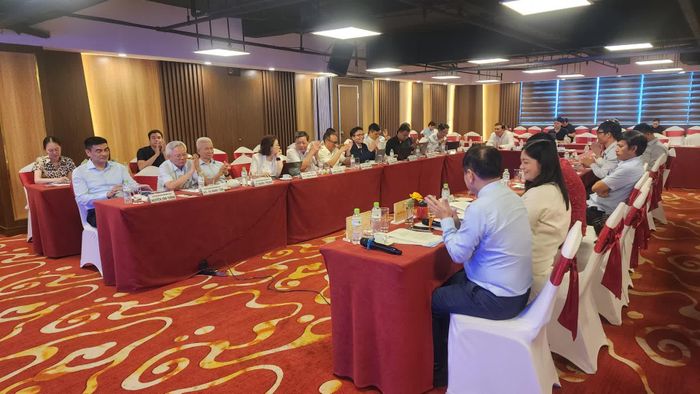 Các đại biểu tham dự hội thảo - Ảnh Tạ Hưng