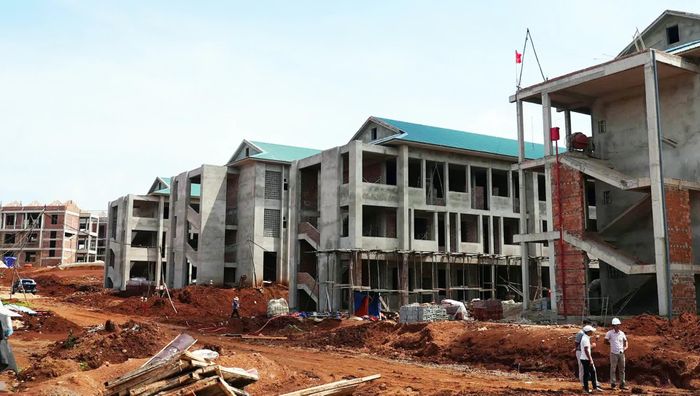 Dự án Trường nội trú tiểu học và THCS Hướng Phùng thuộc dự án Trường học nội trú liên cấp vùng biên đang được đẩy nhanh tiến độ - Ảnh: N.M