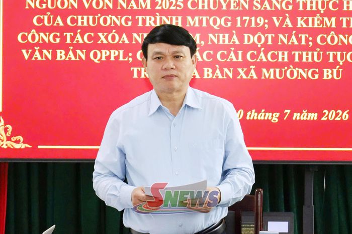 Đồng chí Đặng Ngọc Hậu phát biểu tại cuộc làm việc.
