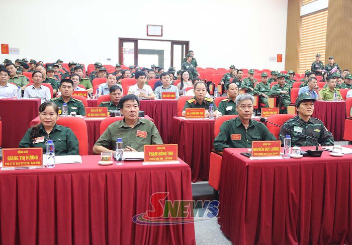 Các đại biểu dự diễn tập.