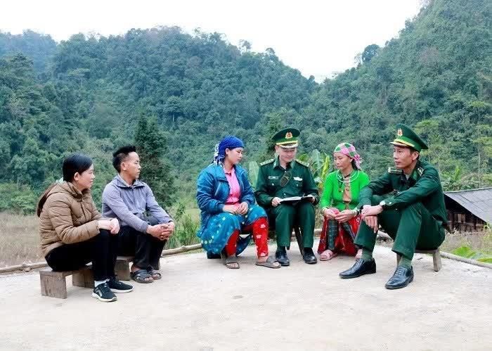 Sơn Vĩ là một trong những xã biên giới xa nhất của tỉnh Tuyên Quang.