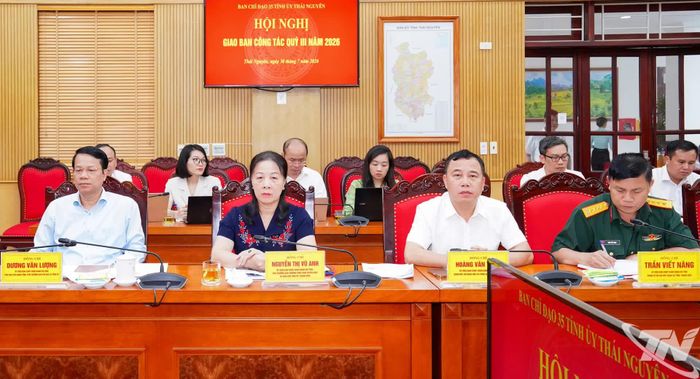 Đại biểu dự Hội nghị.