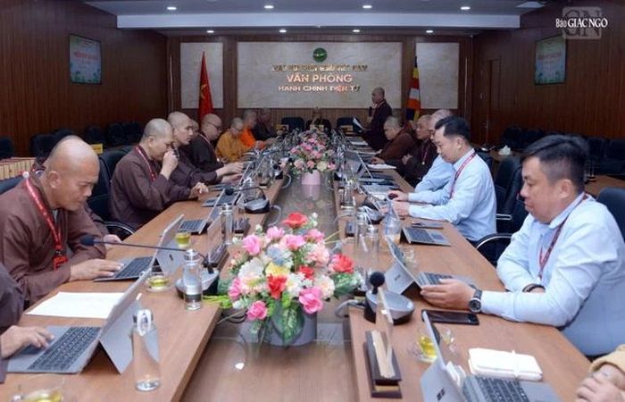 Quang cảnh buổi họp giao ban