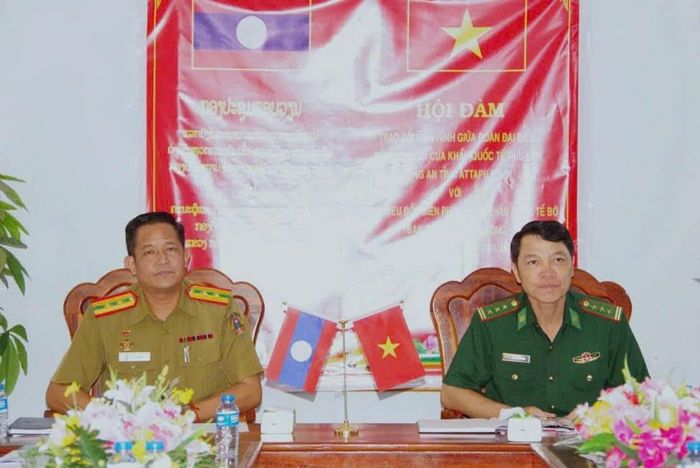 Đoàn Chủ tịch điều hành buổi Hội đàm