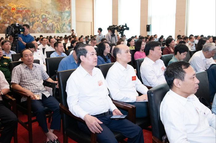 Các đại biểu tham dự Diễn đàn