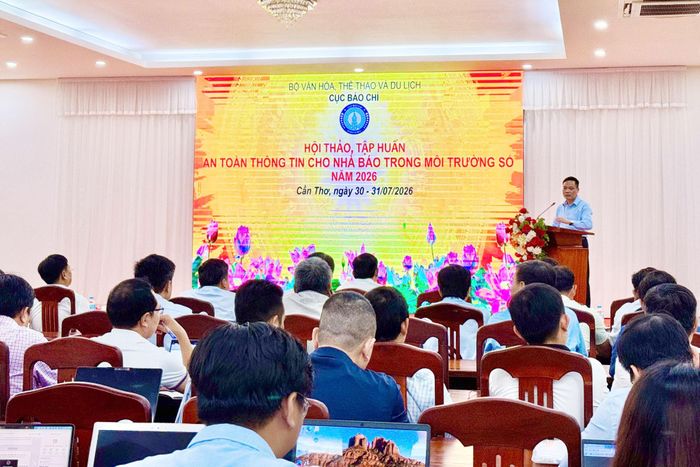 Chương trình tập huấn trang bị kỹ năng nhận diện tin giả và kiểm chứng thông tin
