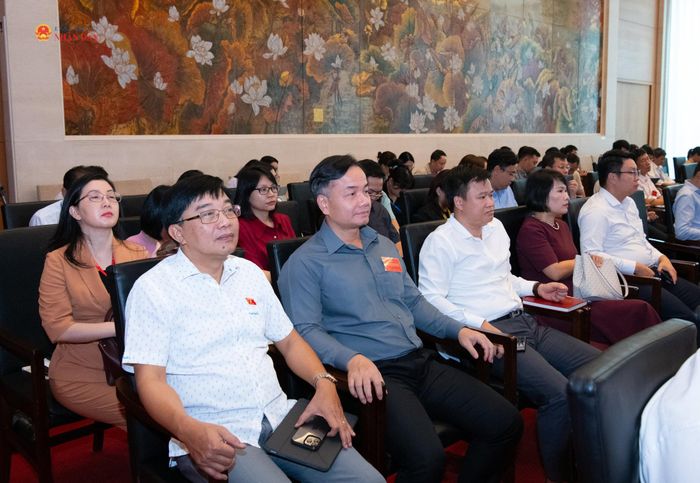 Các đại biểu tham dự Diễn đàn. Ảnh: Lâm Hiển
