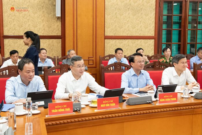 Các đại biểu dự Phiên họp