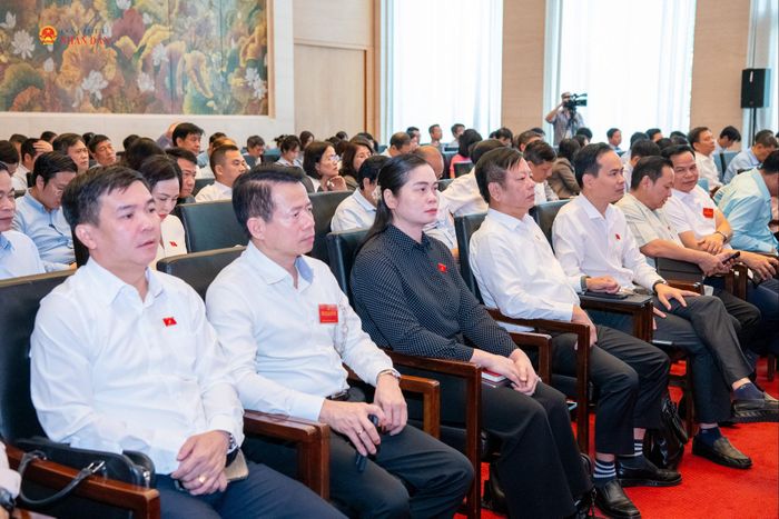 Các đại biểu tham dự Diễn đàn