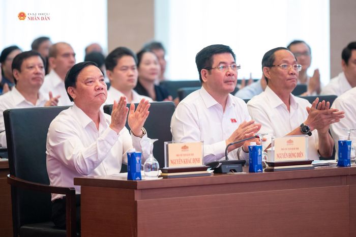 Các đại biểu tham dự Diễn đàn