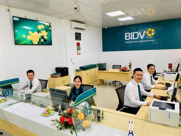 Thông qua các chương trình đối thoại và kết nối trực tiếp, ngành Ngân hàng trên địa bàn Thanh Hóa đang tích cực tháo gỡ vướng mắc, đưa dòng vốn tín dụng ưu đãi đến đúng địa chỉ và nhu cầu của doanh nghiệp