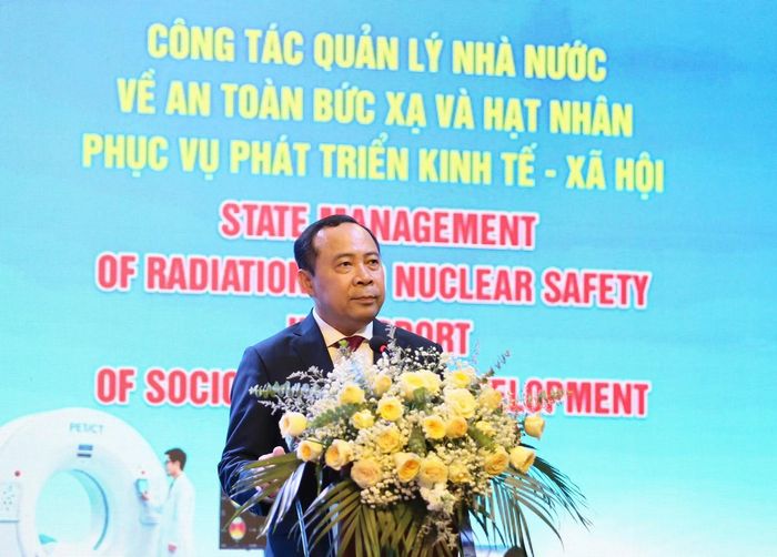 Bộ trưởng Bộ Khoa học và Công nghệ Vũ Hải Quân phát biểu tại hội nghị.