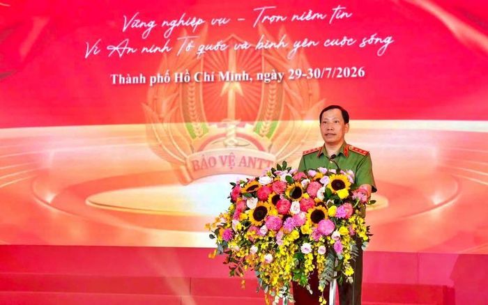 Thượng tướng Lê Văn Tuyến, Thứ trưởng Bộ Công an phát biểu tại buổi lễ.