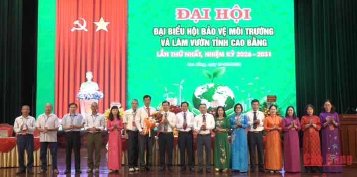 Ban Chấp hành Hội Bảo vệ môi trường và Làm vườn tỉnh nhiệm kỳ 2026 - 2031 ta mắt đại hội.
