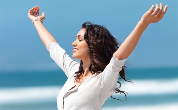 Gương mặt (sắc mặt) hồng hào, tươi sáng