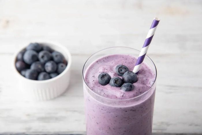  Sinh tố việt quất và hạt chia 
