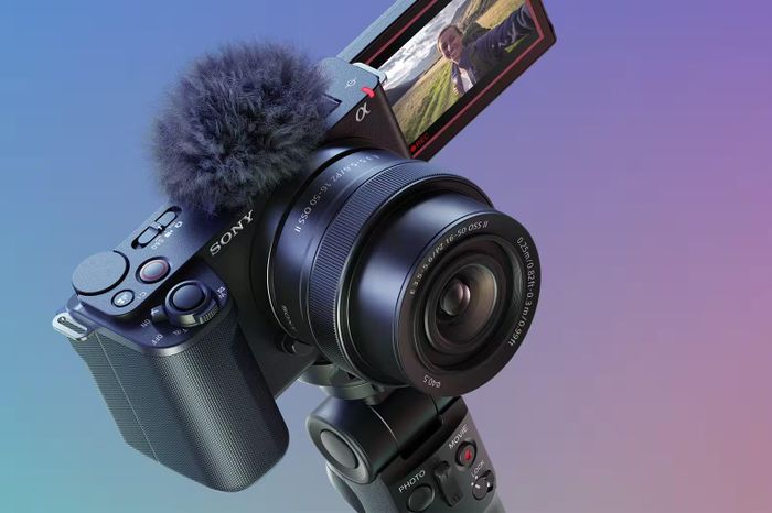  Sony ZV-E10 đặc biệt phù hợp với nhu cầu chụp ảnh du lịch khi có nhiều tính năng dành riêng cho vlog 