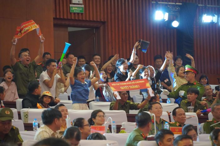 Hội thi Lực lượng tham gia bảo vệ ANTT ở cơ sở giỏi toàn quốc lần thứ I - năm 2026 khu vực phía Nam để lại những dấu ấn sâu sắc cho các đội tuyển tham dự. 