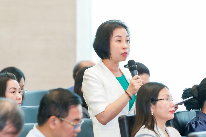 Phó Chủ tịch HĐND thành phố Hà Nội Phạm Thị Thanh Mai cho biết, thời gian qua, HĐND thành phố thực hiện giám sát theo nhiệm vụ, không phân biệt cấp thành phố hay xã, phường Ảnh: media.quochoi.vn