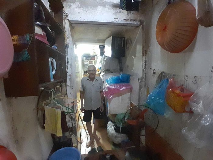 Không gian nhỏ hẹp này là nơi sinh sống của một gia đình 3 thế hệ
