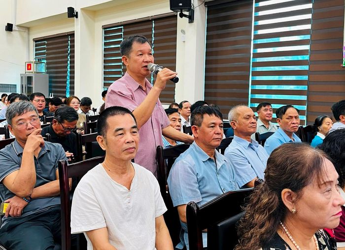 Hội nghị ghi nhận 14 lượt ý kiến của đại diện các tổ chức và người dân. Ảnh: ND