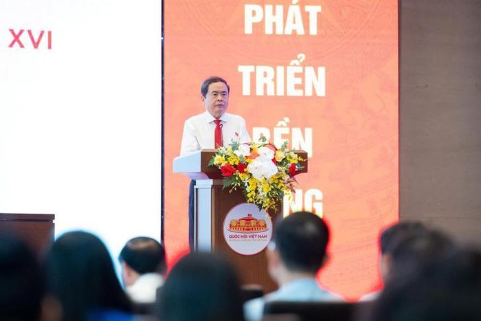 Chủ tịch Quốc hội phát biểu khai mạc Diễn đàn. Ảnh: Media Quốc hội