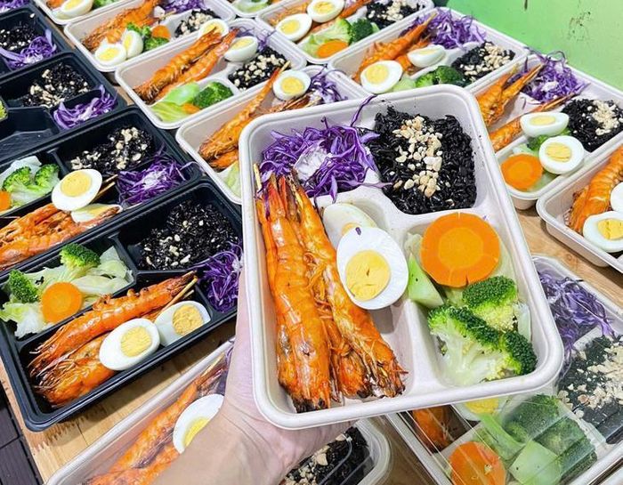 Bữa ăn healthy được nhiều người yêu thích. Ảnh: NVCC.