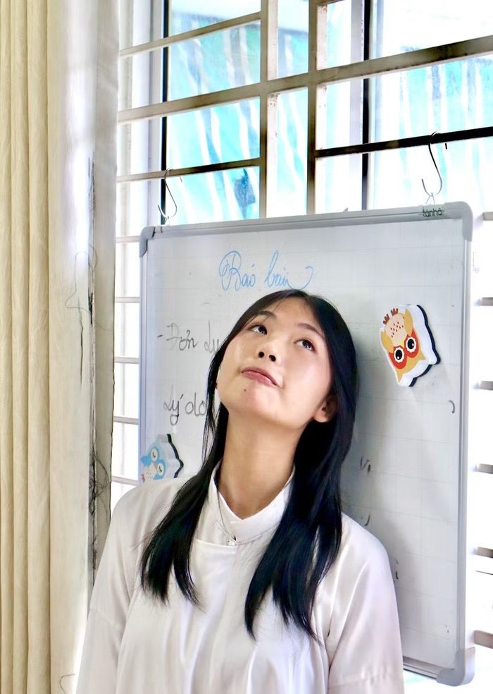  Bạn Thảo Tâm (Lớp 12 Chuyên Văn, trường THPT chuyên Trần Đại Nghĩa, TP.HCM). 
