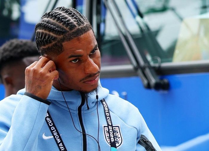 Rashford chấm dứt khả năng tiếp tục thi đấu cho Barca. Ảnh: Reuters.