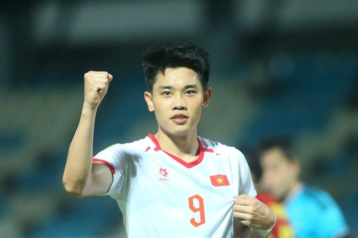  Đình Bắc lập hattrick ngay lần đầu dự ASEAN Cup. Ảnh: Hoàng Nguyên. 